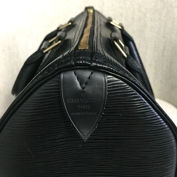 Authentic Louis Vuitton Epi black leather Speedy 25 bag - Picture 8 of 15
